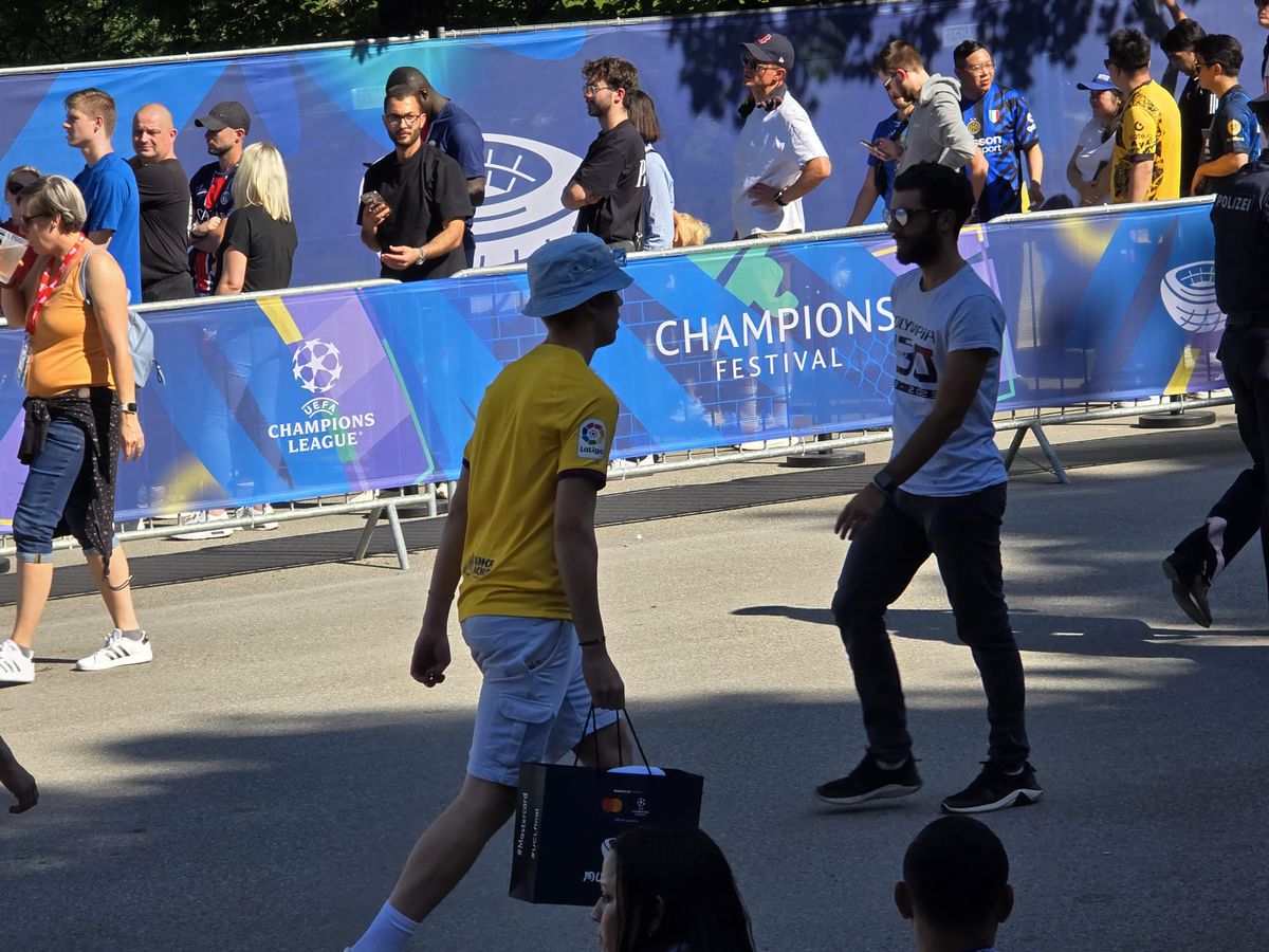 Țeapă! Finala blaugrana care n-a fost: sute de fani ai Barcelonei sunt la Munchen pentru Inter - PSG