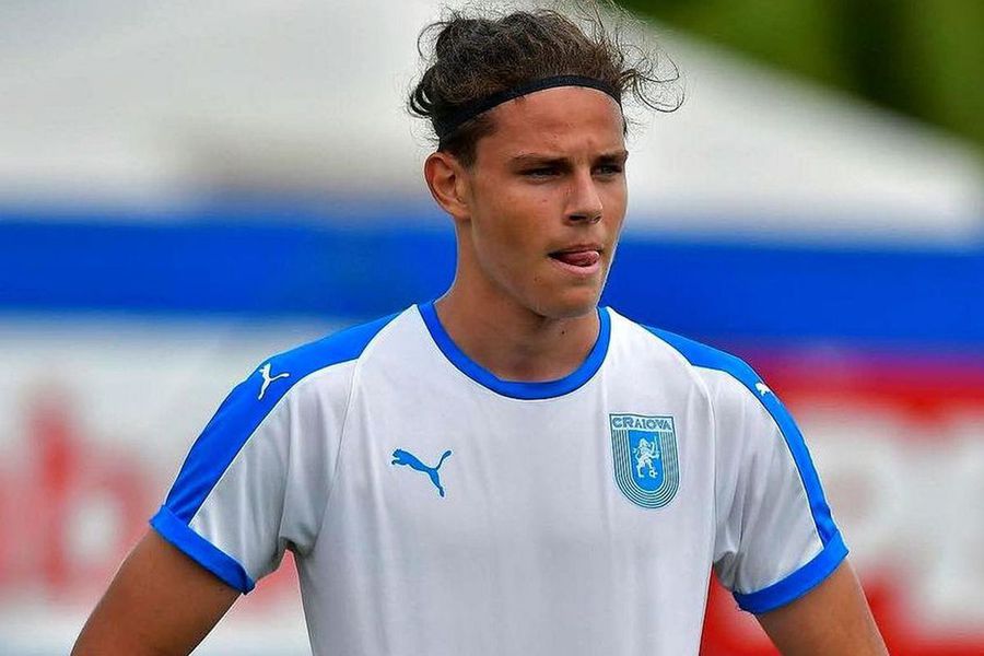 Atanas Trică a semnat cu U Cluj Basarab Panduru îl laudă pe Atanas Trică: „Acum arată a fotbalist, s-a şi tuns”