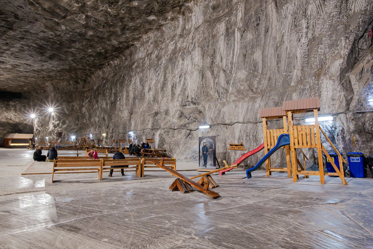 Scrisoarea trimisă de un miner din Praid care a anticipat dezastrul: „Suntem bărbați, dar ne e frică. Am gânduri negre, mi-e teamă că vor deveni realitate”