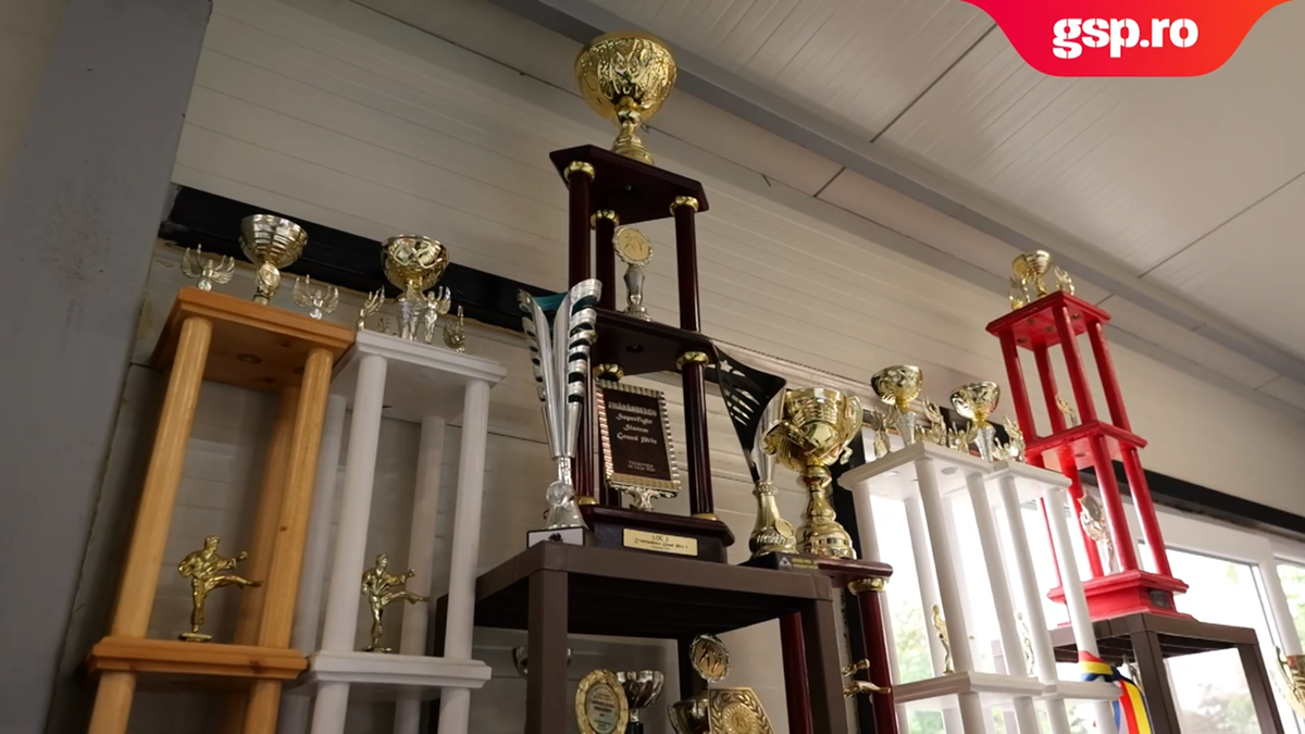 „Doar fast-food și gadgeturi?! Pe mine m-a motivat foamea” » Rețeta „profesorului de jiu-jitsu” Cătălin Zmărăndescu: „Când copilul șchioapătă la școală – OUT! Dacă e scandalagiu – automat OUT!”