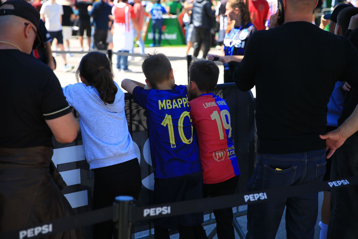 Cât te costă în total să mergi la finala Champions League? Biletele au „explodat”, iar cazările în München au prețuri astronomice