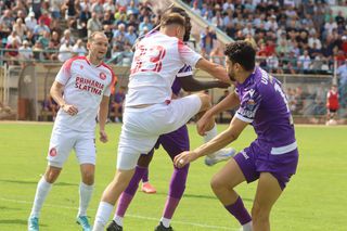 Dinamo, aproape de al patrulea transfer » „Câinii” îl vor pe autorul golului antologic de la 70 de metri, dar Hermannstadt e și ea pe fir