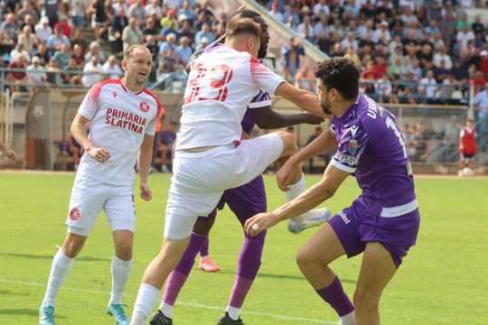 Bărăitaru, numărul 33, în CSM Slatina - FC Argeș, în acest sezon de Liga 2. Sursa foto: Facebook