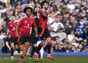 Impresarul fotbalistului negociază în Arabia Saudită » Suma astronomică pe care o încasează Manchester United
