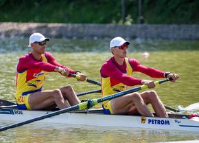 Bărcile României au bătut alte două repere pentru cel mai bun timp din istorie la Europenele de canotaj de la Plovdiv » Urmează finalele