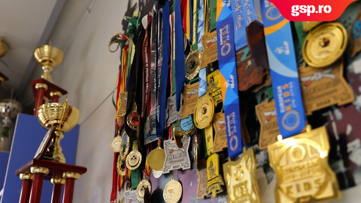 „Doar fast-food și gadgeturi?! Pe mine m-a motivat foamea” » Rețeta „profesorului de jiu-jitsu” Cătălin Zmărăndescu: „Când copilul șchioapătă la școală – OUT! Dacă e scandalagiu – automat OUT!”