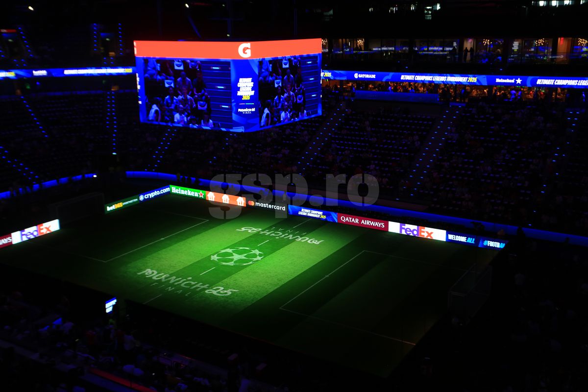 35 de Champions League pe teren la Munchen! Imagini colosale cu „grăsuții": de la Roberto Carlos la Mendieta sau Ribery