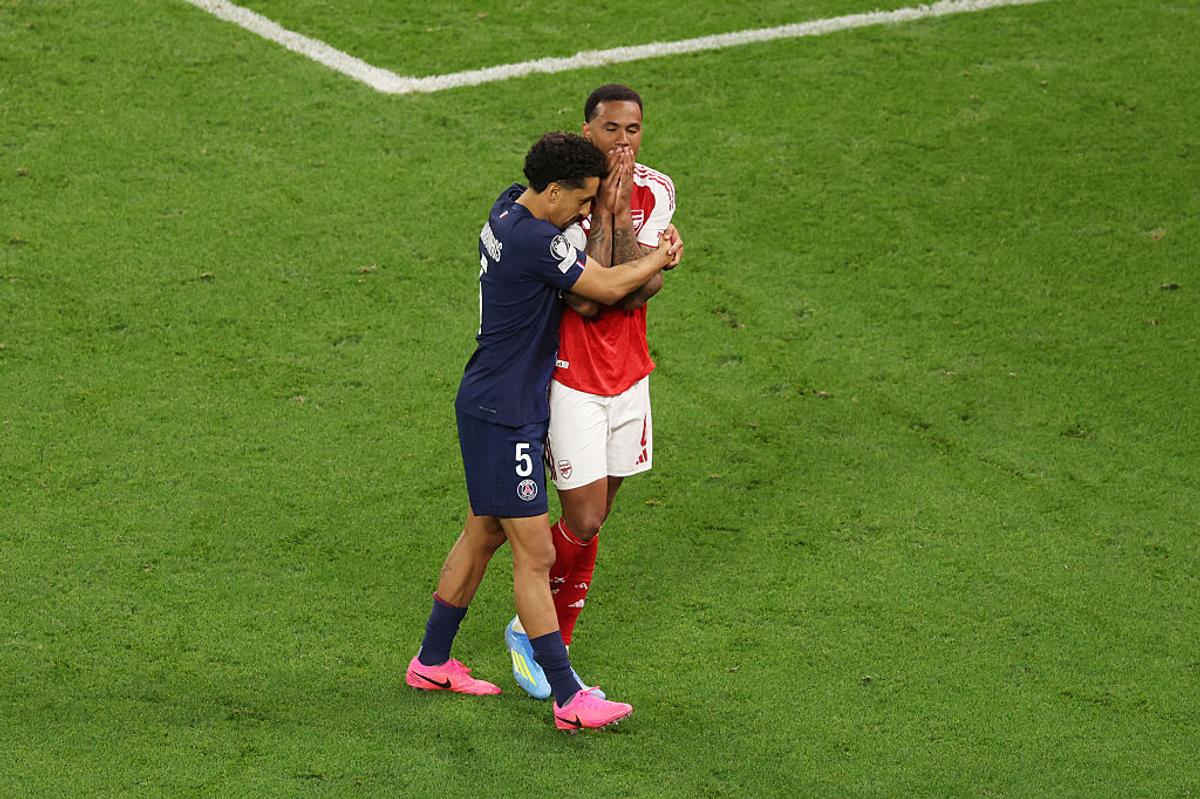 Președintele Emmanuel Macron a scris 18 cuvinte după triumful lui PSG