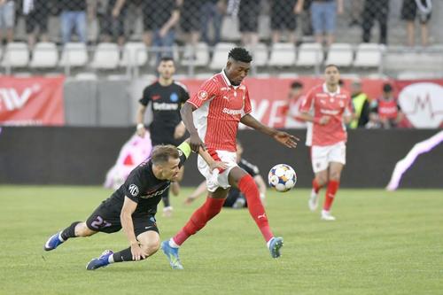Kennedy Boateng, în Dinamo - FCSB // FOTO: Cristi Preda (GSP.ro)