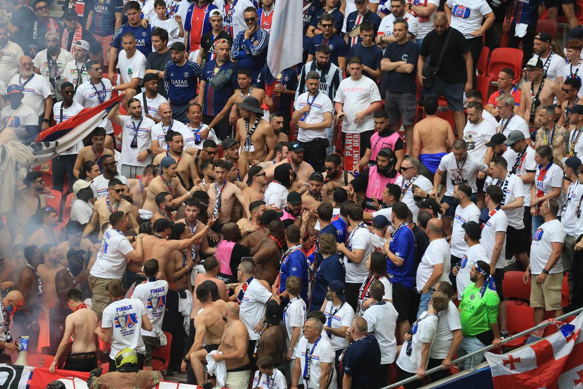 Nu s-a văzut la TV în timpul finalei PSG - Arsenal! Conflict intern pe „Puskás Aréna”