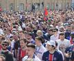 Fanii lui PSG au plecat spre stadion // FOTO: Ionuț Iordache (GSP.ro)