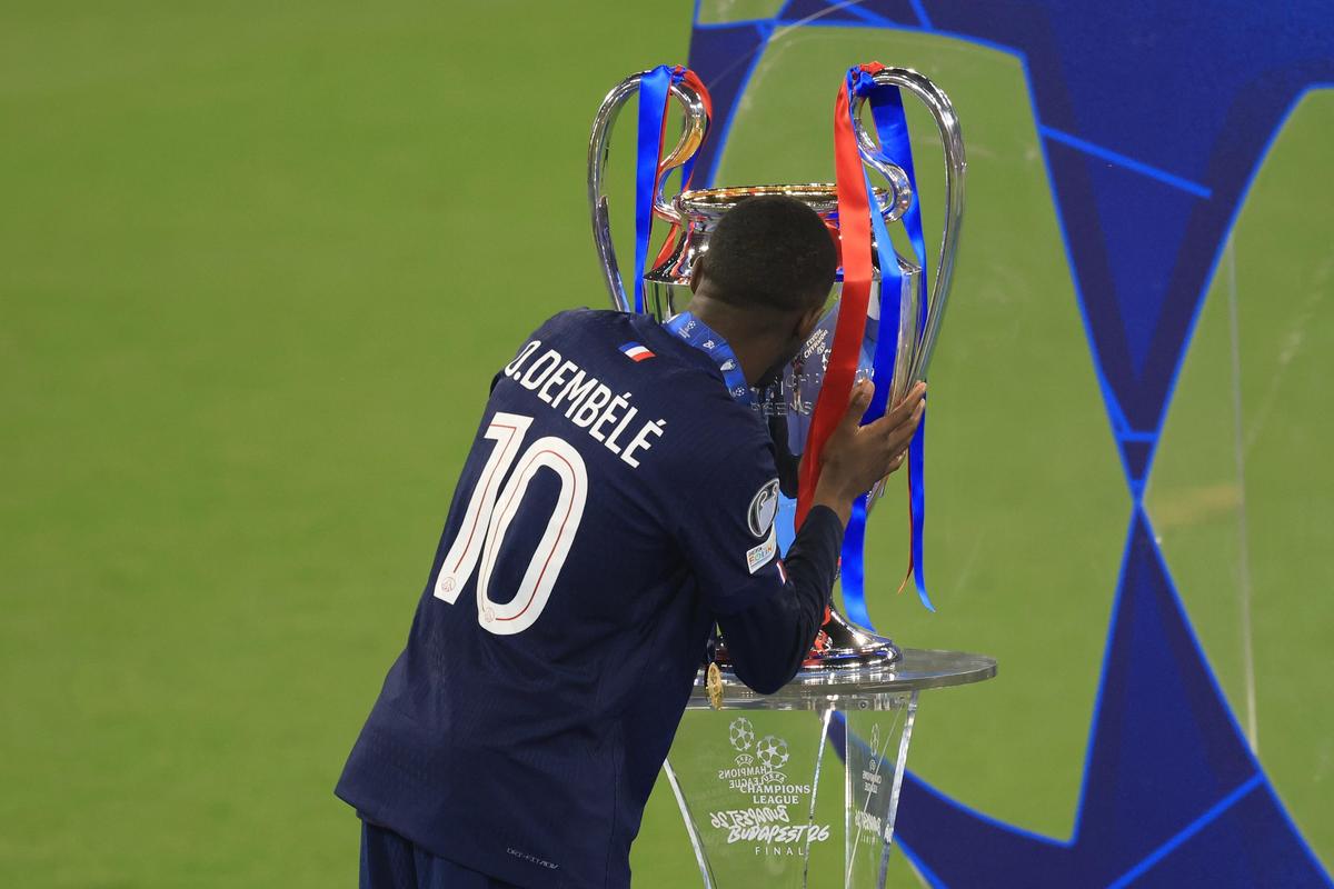 Imaginea zilei la Budapesta! Ce făcea Marquinhos, căpitanul lui PSG, în timp ce colegii lui declanșaseră sărbătoarea
