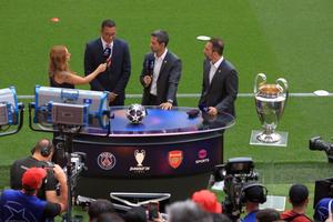PSG - Arsenal, marea finală a Ligii Campionilor » Primele imagini de la stadion: echipele de start