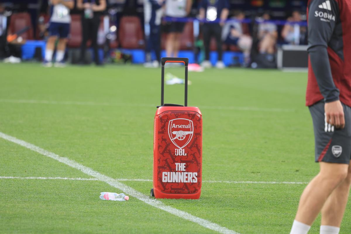 Imagini de la antrenamentul oficial al lui Arsenal