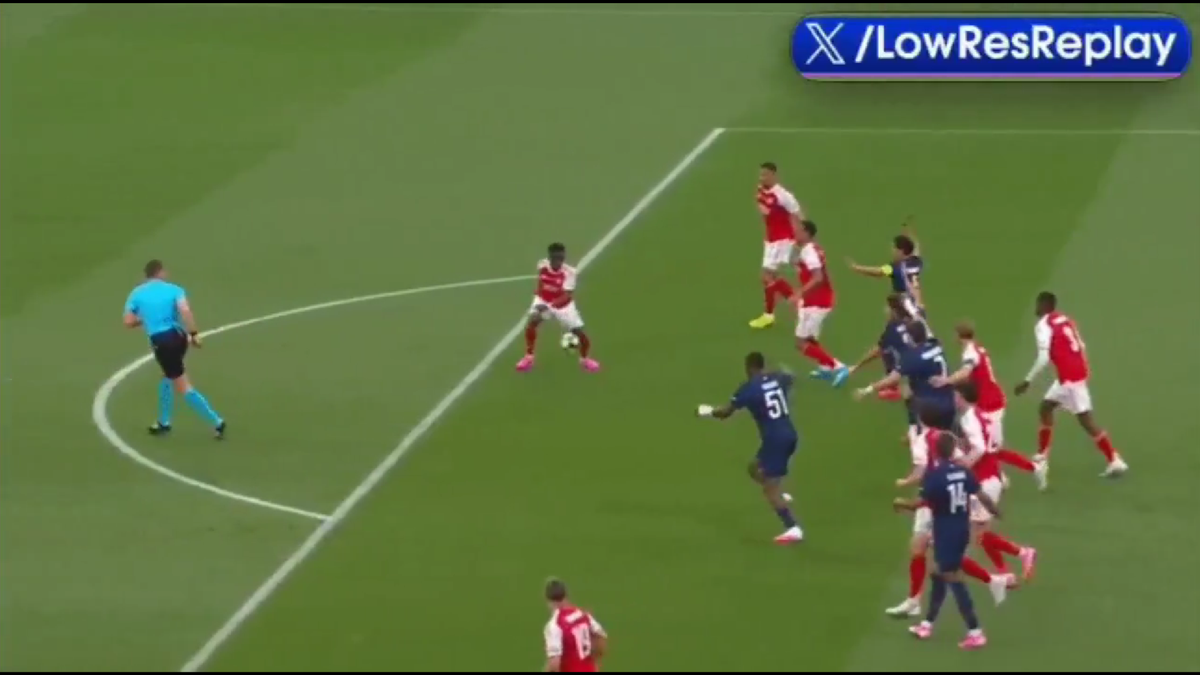 Penalty cerut de PSG în finala Ligii Campionilor: „Saka este foarte norocos”