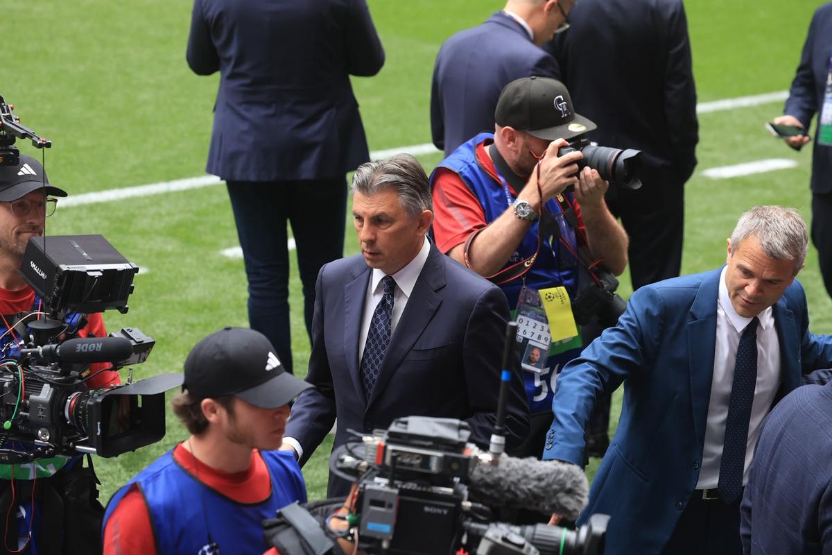 Ionuț Lupescu, pe gazon la finala Ligii Campionilor dintre PSG - Arsenal! Ce rol are