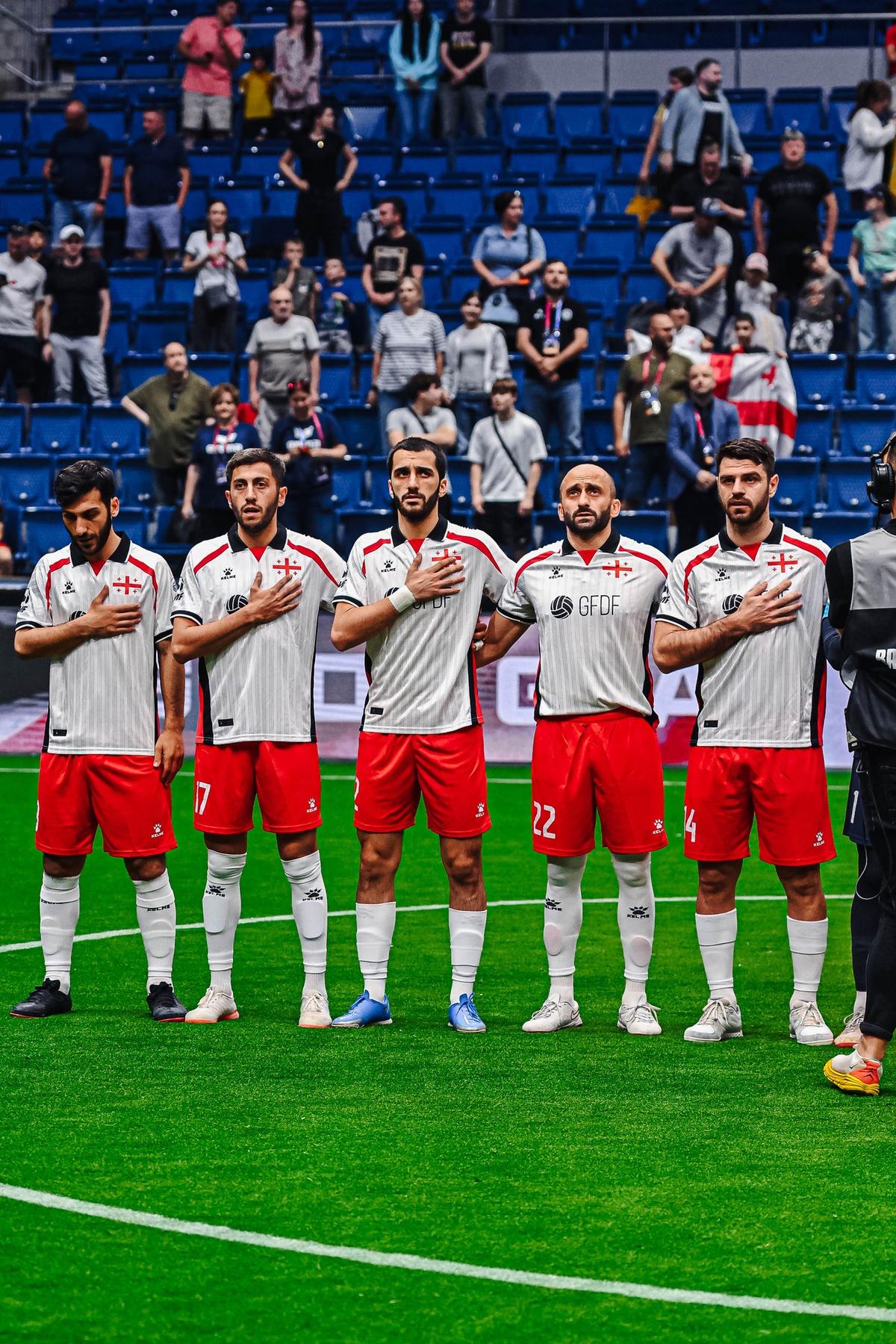 România termină pe primul loc grupa la Europeanul de minifotbal » Demonstrație de forță contra Georgiei