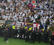 Imaginile cenzurate de UEFA la televizor! » Haos total după golul lui Dembélé: poliția a intrat în forță pe stadion. Foto: Ionuț Iordache (GSP.RO)