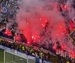 Imaginile cenzurate de UEFA la televizor! » Haos total după golul lui Dembélé: poliția a intrat în forță pe stadion. Foto: Andrei Crăițoiu (GSP.RO)