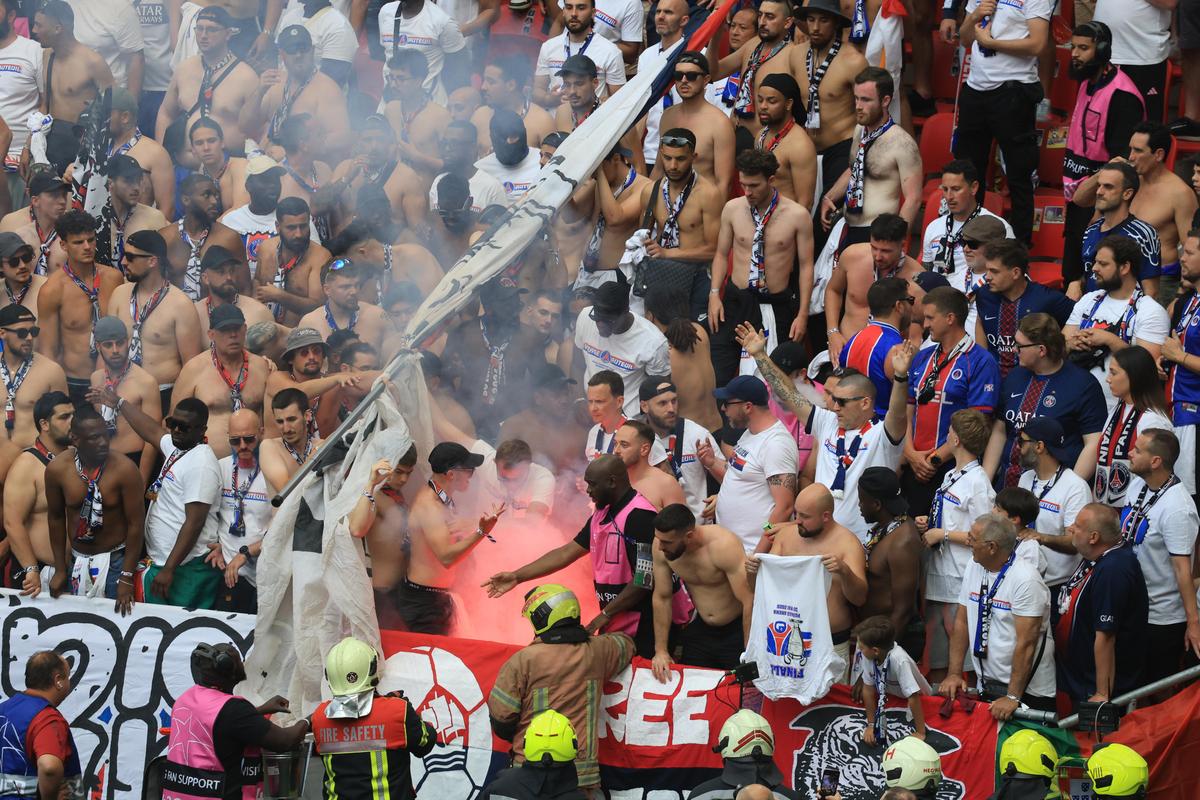 Incidente in peluza PSG la finala cu Arsenal