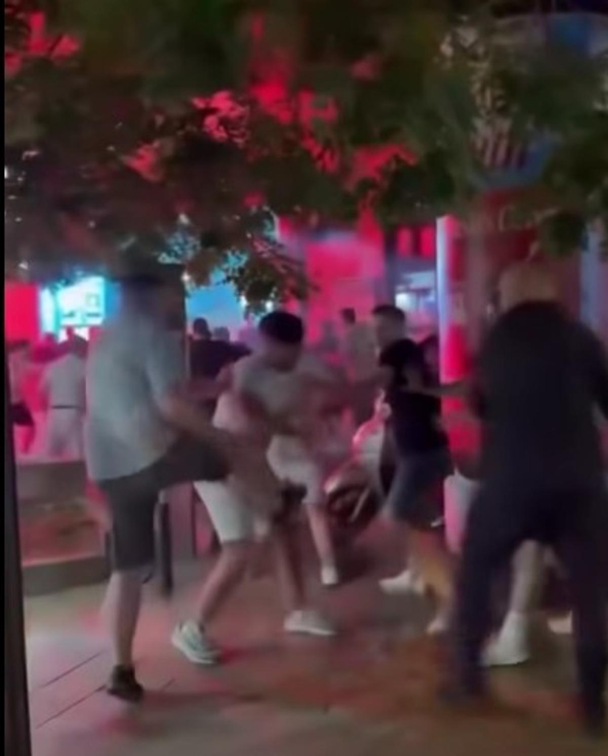 Bătăi pe străzile din Budapesta între fanii înaintea finalei Ligii Campionilor