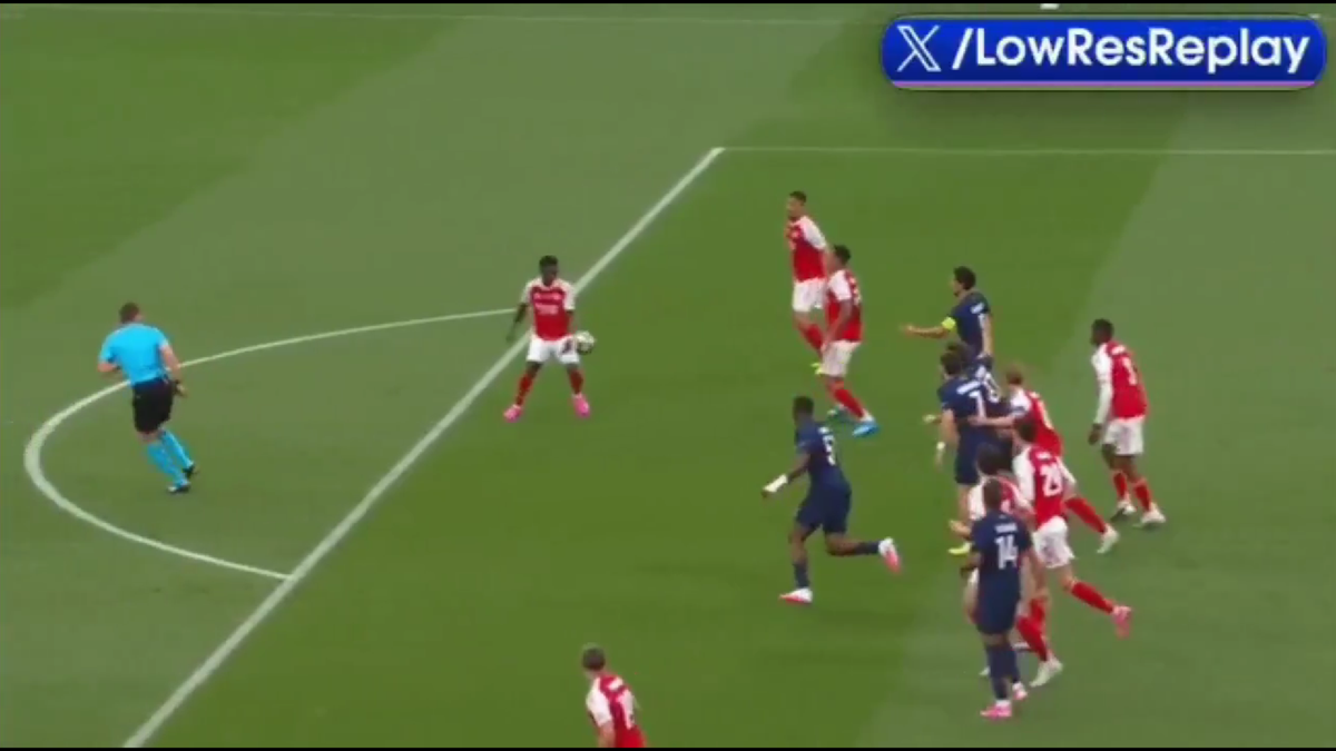 Henț Bukayo Saka în finala Ligii Campionilor