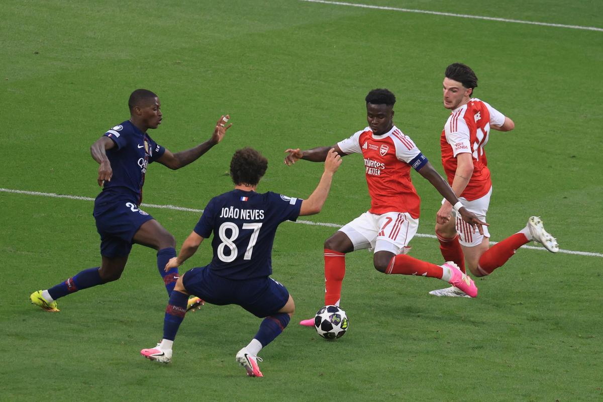 Reacțiile presei din Marea Britanie, după ce Arsenal a capotat la lovituri de departajare în finala Ligii Campionilor: „Inimi frânte”