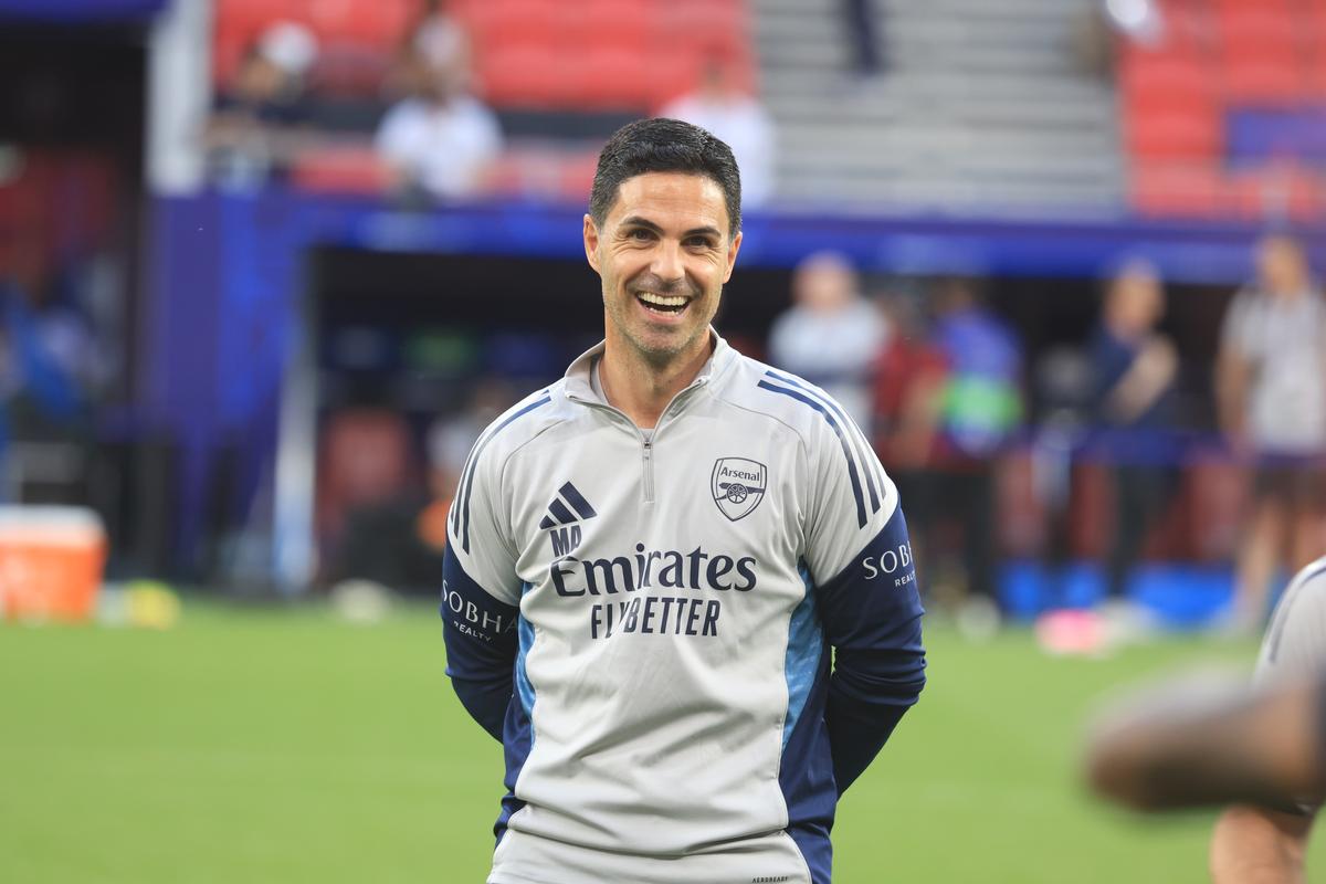 Imagini de la antrenamentul oficial al lui Arsenal