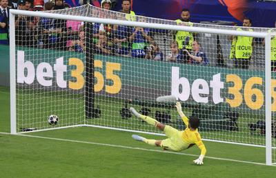Cu golul din minutul 65, PSG „a rupt” un blestem care dura de 8 ani în Liga Campionilor
