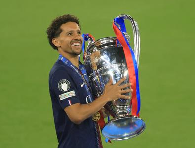 Imaginea zilei la Budapesta! Ce făcea Marquinhos, căpitanul lui PSG, în ...