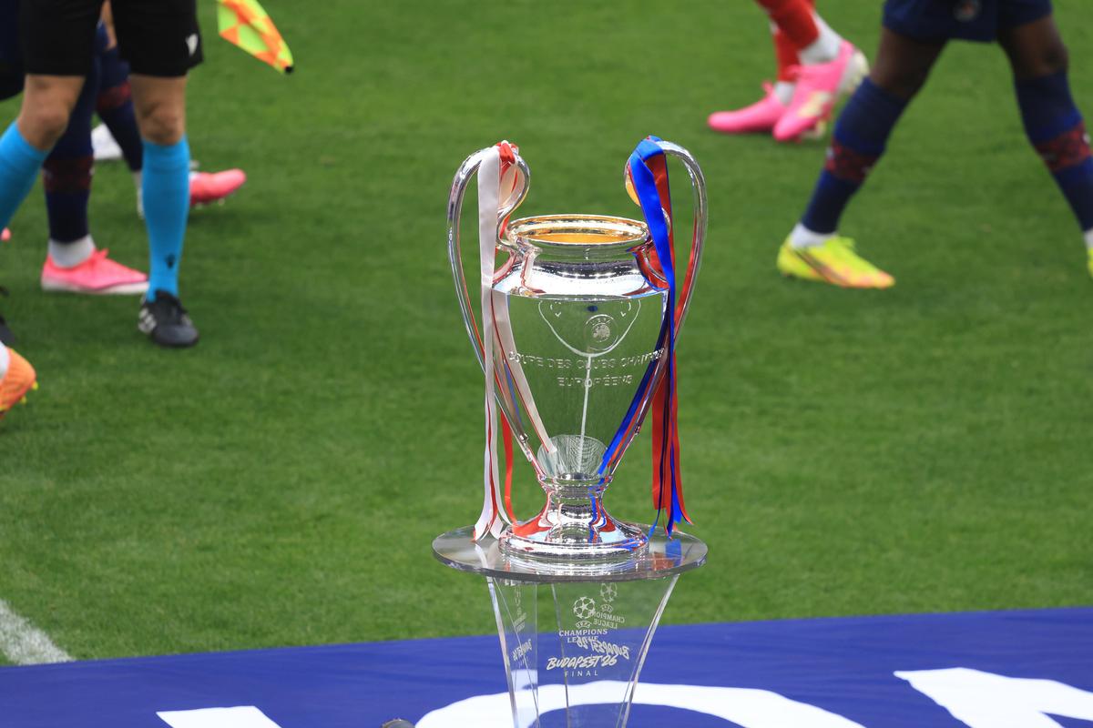 Note GSP la PSG - Arsenal, finala Ligii Campionilor » Cine a fost „fantoma de pe Dunăre” și cine este „cel mai bun din lume”