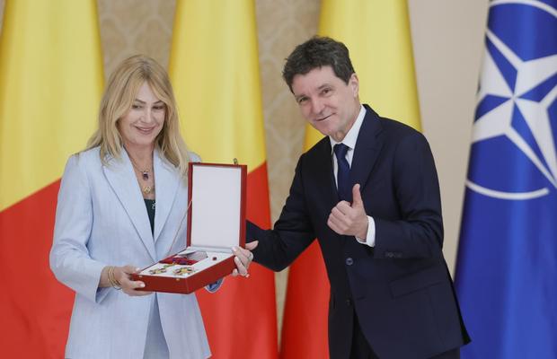 Nadia Comăneci, decorată de președintele Nicușor Dan cu Ordinul Național „Steaua României”: „Vreau să-i mulțumesc lui!”