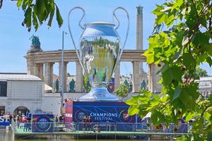 PSG - Arsenal, marea finală a Ligii Campionilor » Corespondenții GSP transmit din Budapesta cele mai noi informații