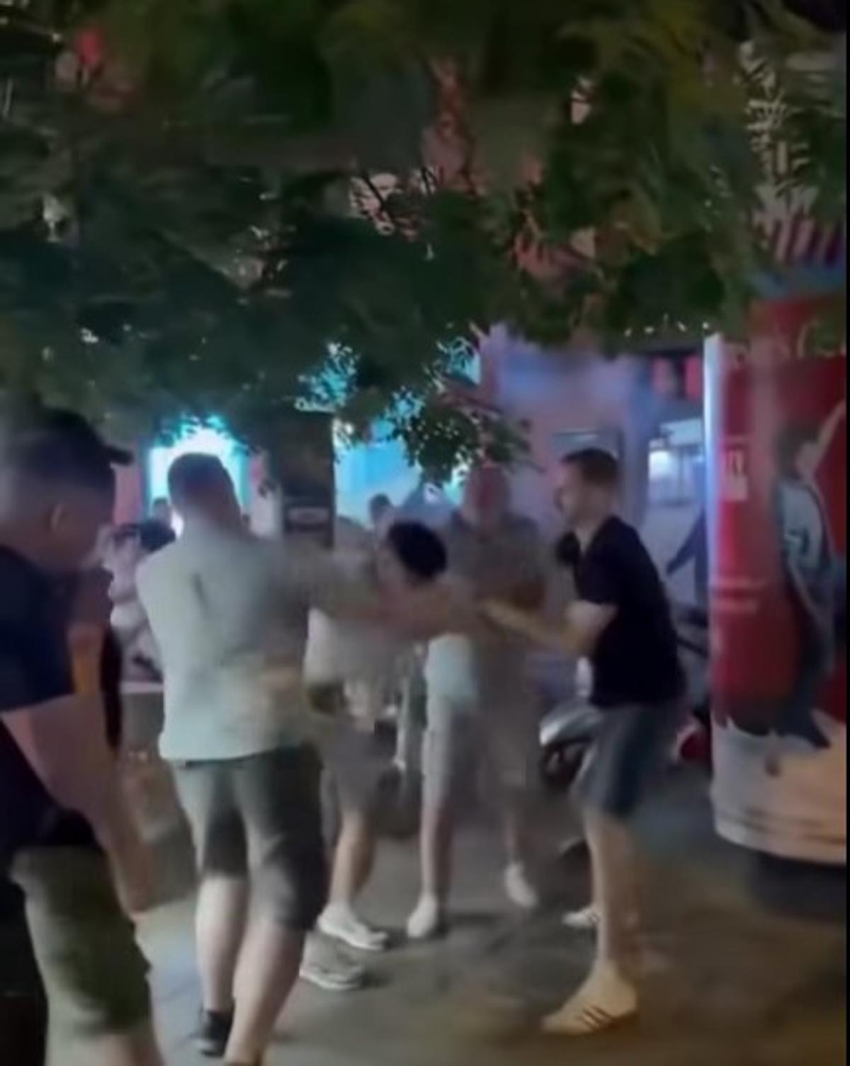 Bătăi pe străzile din Budapesta între fanii înaintea finalei Ligii Campionilor