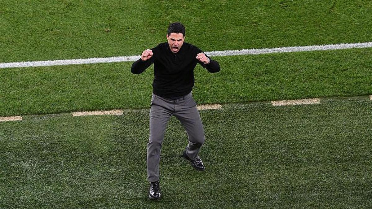 KFC s-a rebranduit cu Mikel Arteta ca imaginea celebrului lanț fast food