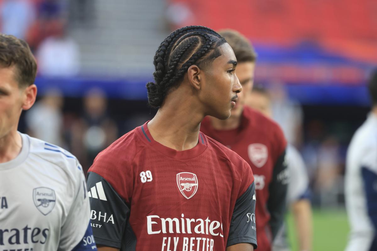 Imagini de la antrenamentul oficial al lui Arsenal