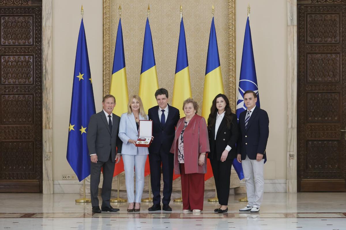 Nadia Comăneci, decorată de președintele Nicușor Dan cu Ordinul Național „Steaua României”: „Vreau să-i mulțumesc lui!”