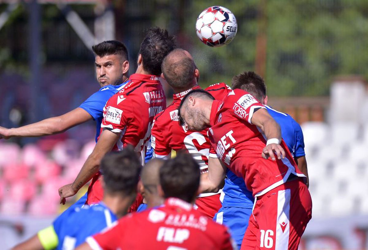 EXCLUSIV Dezvăluiri incredibile din haosul de la Dinamo și acuze grave: „Vreți pe stadion? Săriți și voi gardul după ce pleacă paznicii!”