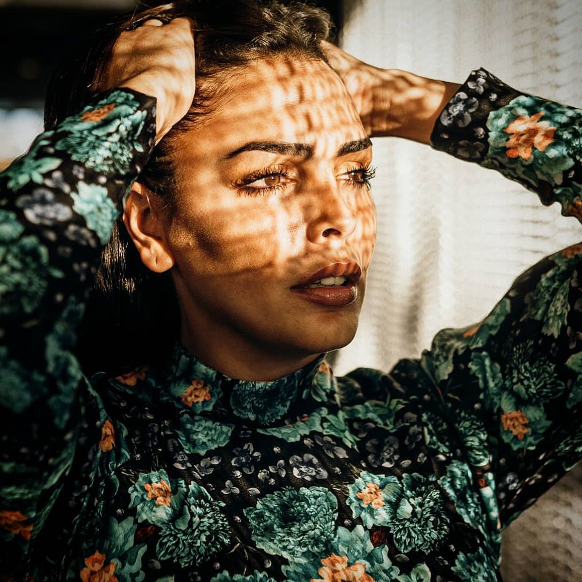 Prezentatoarea TV, poveste zbuciumată cu un fotbalist celebru: „M-a aruncat în canapea, m-a tras de păr și m-a mușcat de față. L-am dat afară din casă!”