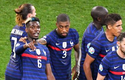 Altercație halucinantă pe Arena Națională » Rudele vedetelor Rabiot, Pogba și Mbappe, aproape de bătaie în tribune! + Scandalul neștiut de pe teren