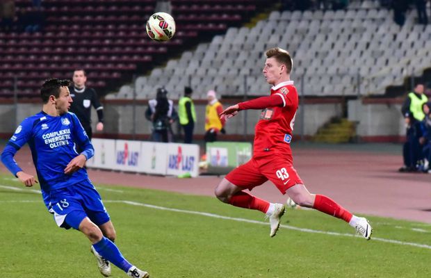 Dinamo pregătește două lovituri: s-au prezentat deja la antrenamente! + O altă mare surpriză pregătită de „câini”