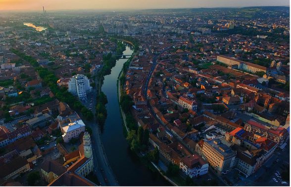 Timp liber: city-break în Oradea, o idee de călătorie în orice anotimp