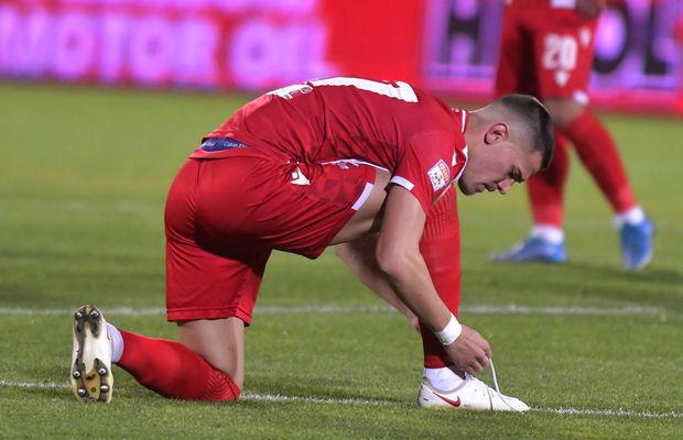 A jucat 1 minut în play-out la Dinamo, dar are o ofertă din România: „Vor pe mine cât scrie pe Transfermarkt. Am o mare problemă”