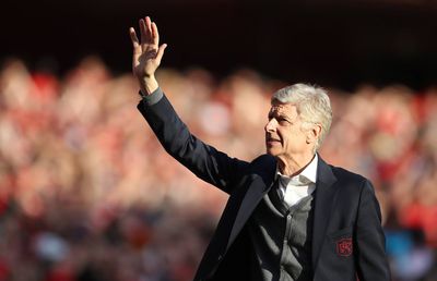 Viaţa în alb şi roşu a lui Arsene Wenger » Povești din autobiografia francezului