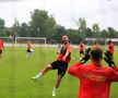 Caniculă la București, antrenament în ploaie pentru FCSB la Apeldoorn » Cele mai tari imagini din cantonamentul roș-albastru