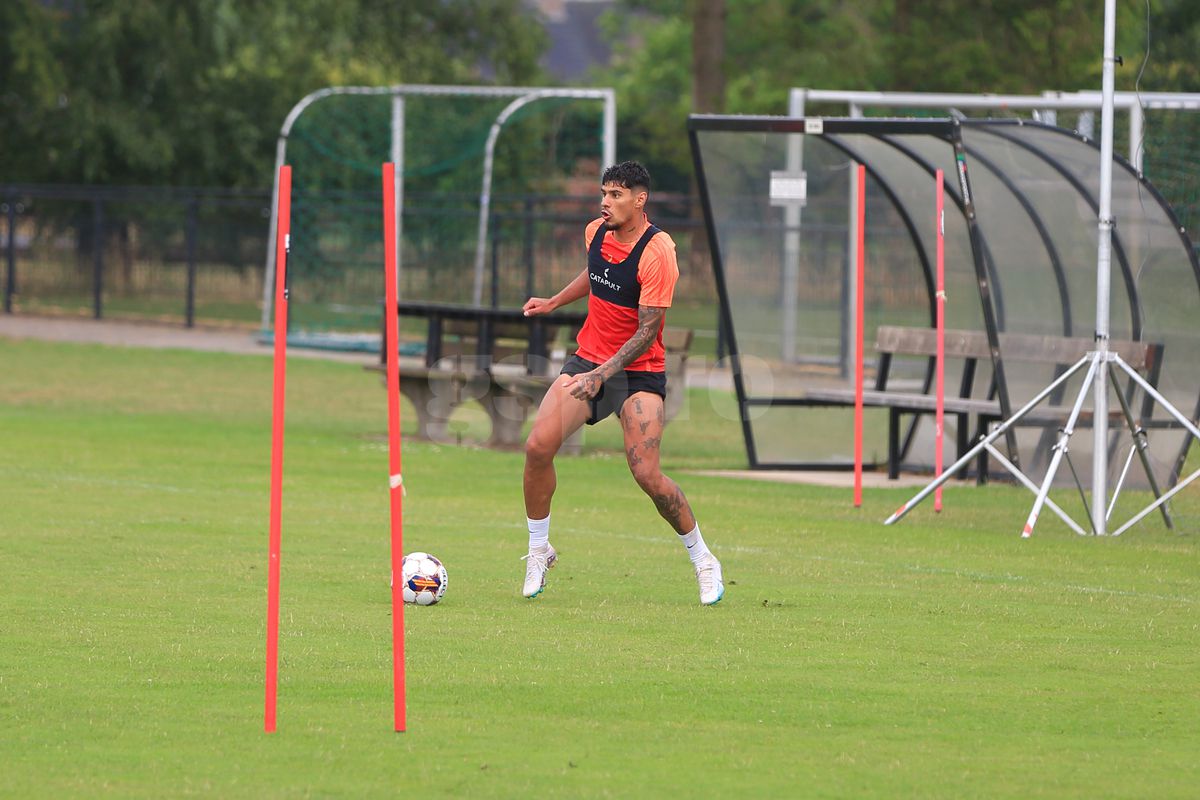 El e jucătorul #1 în cantonamentul din Olanda » Se conturează un lider în vestiarul FCSB! + VIDEO cu două execuții de senzație