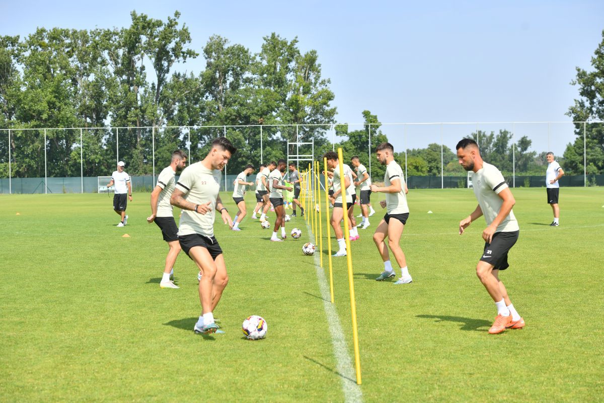 Atenție, altfel de fotbalist! » Rapidistul Omar El Sawy are idei clare: „Trebuie să mă ocup de ceea ce este palpabil, nu de ceea ce ar putea fi!”