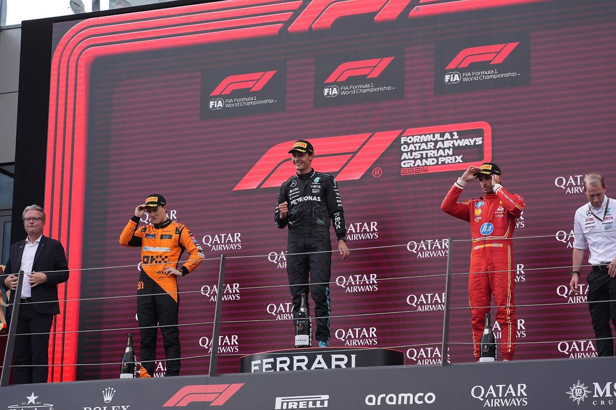 George Russell, triumf în Marele Premiu al Austriei după o cursă NEBUNĂ! » Prima victorie Mercedes din noiembrie 2022