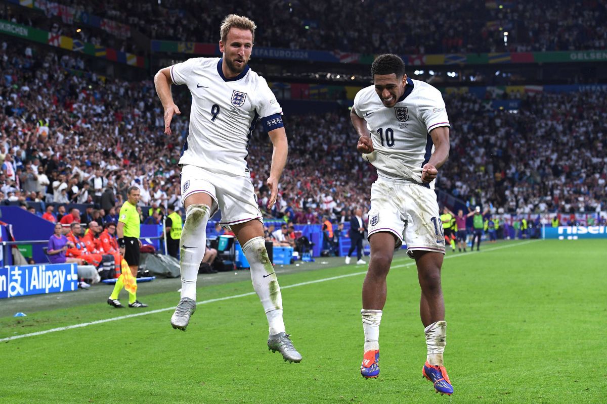 Anglia – Slovacia 2-1 » Jude Bellingham și Harry Kane au tranșat calificarea în prelungiri, după ce englezi au jucat penibil 90 de minute. Anglia - Elveția, primul sfert de la EURO
