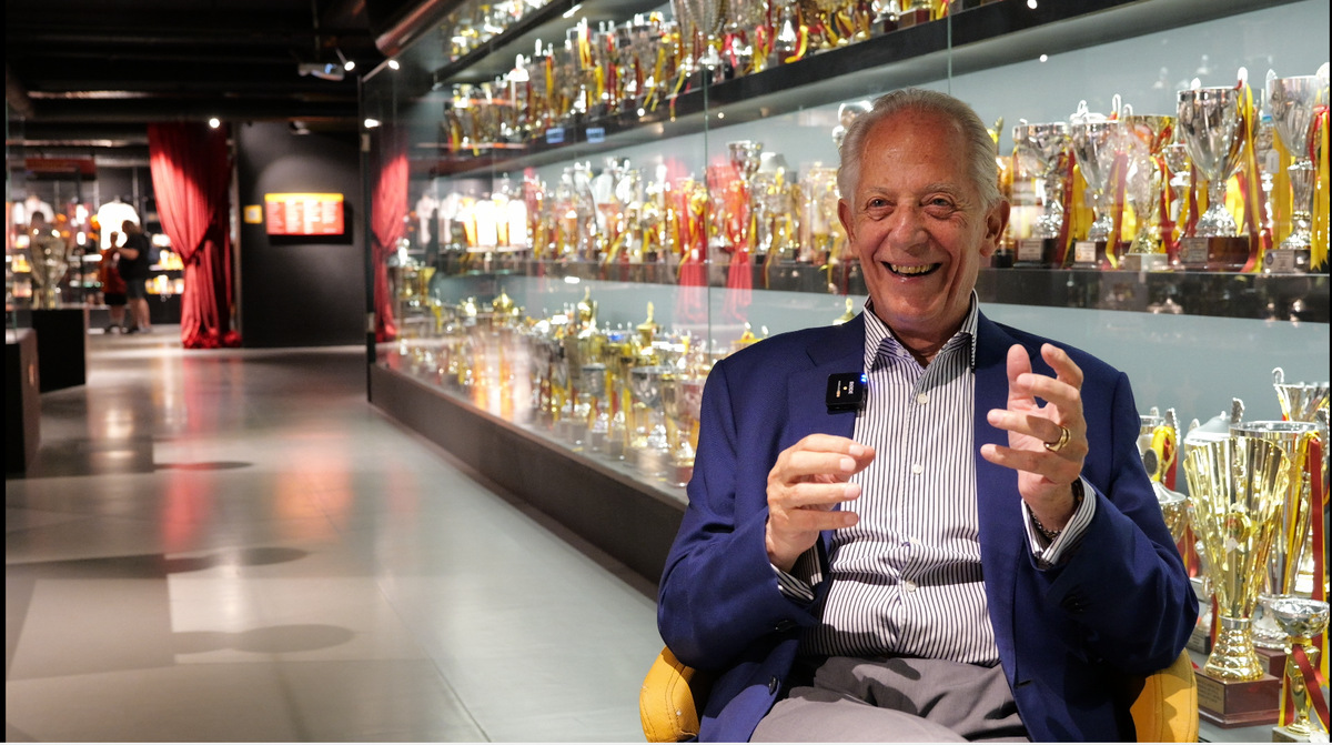 Legenda lui Galatasaray i-a ajutat pe români să evadeze: „Noi suntem «kardeș», ca «frații»” + Turiștii, Becali și portofelul